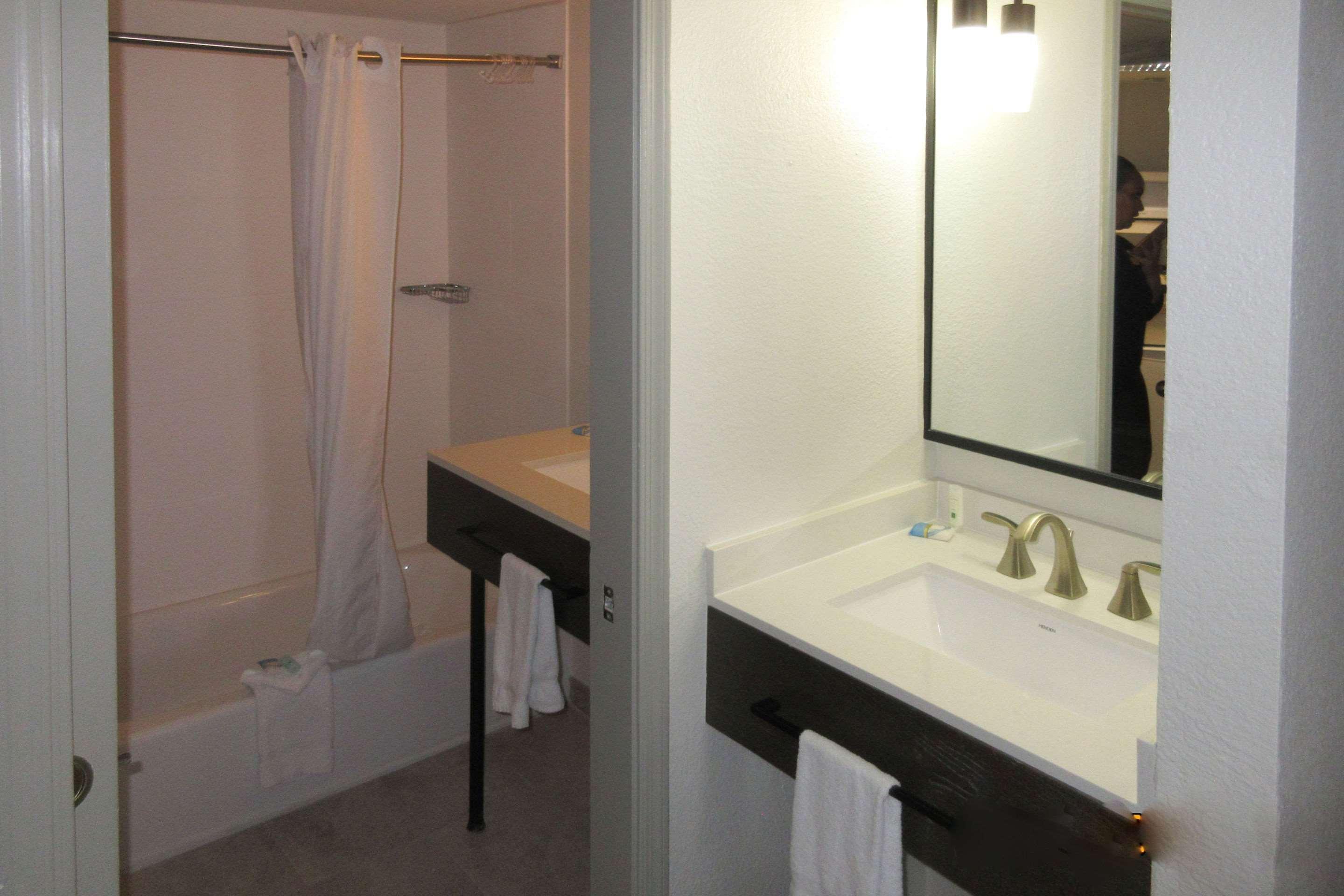Windmill Suites Surprise - Phoenix, Ascend Hotel Collection Eksteriør bilde