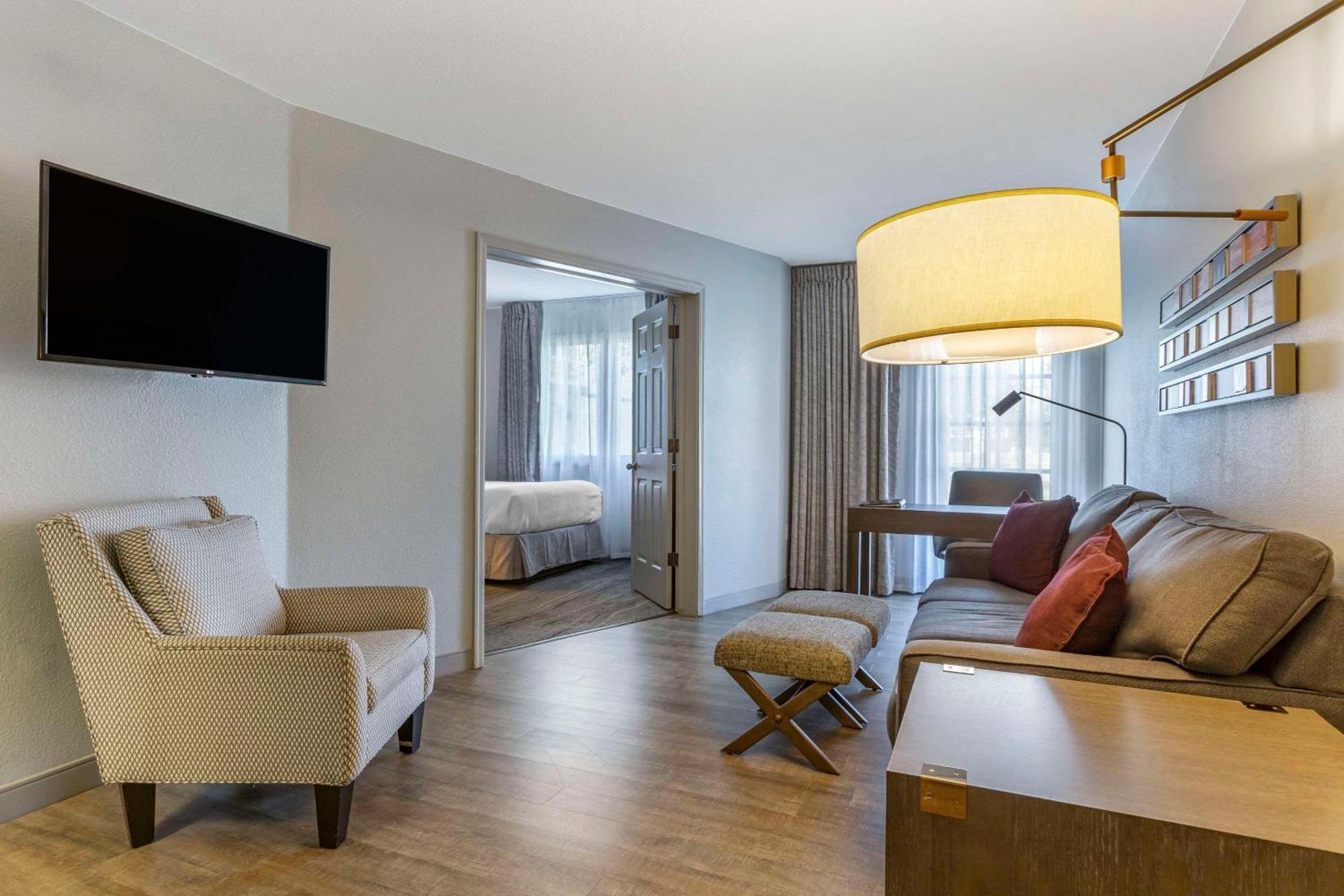 Windmill Suites Surprise - Phoenix, Ascend Hotel Collection Eksteriør bilde