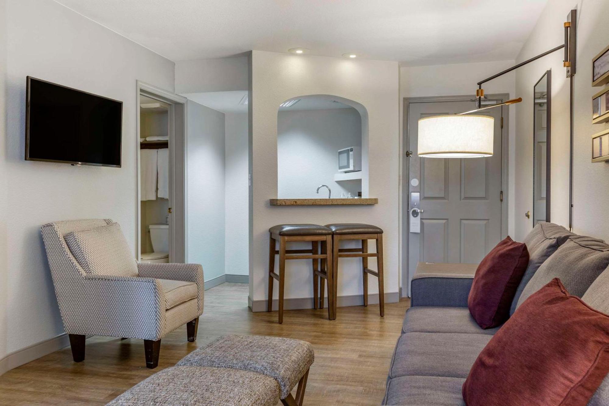 Windmill Suites Surprise - Phoenix, Ascend Hotel Collection Eksteriør bilde