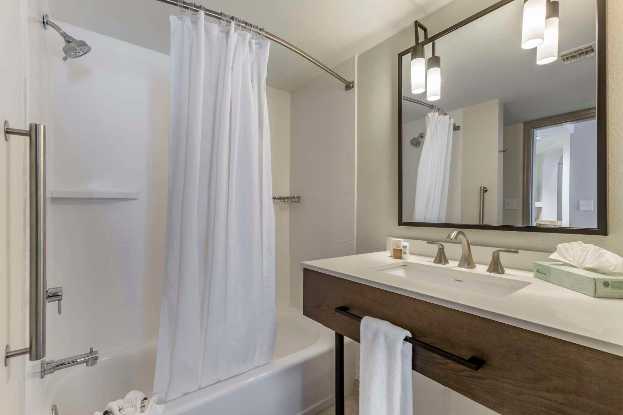 Windmill Suites Surprise - Phoenix, Ascend Hotel Collection Eksteriør bilde